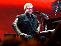 AAC - Elton John 031314 - 16