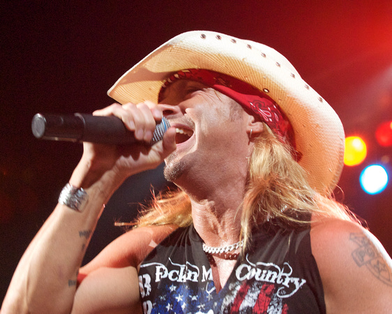 AAC - Bret Michaels 072010 - 15