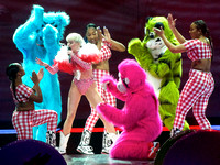 AAC - Miley Cyrus 031214 - 12