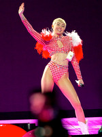 AAC - Miley Cyrus 031214 - 05