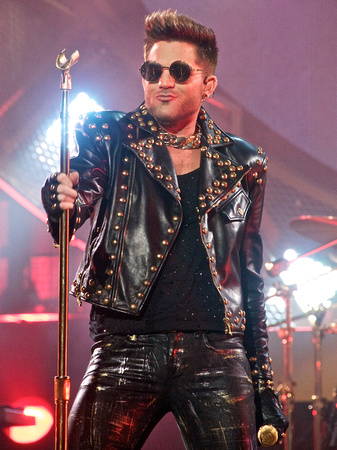 AAC - Queen & Adam Lambert 071014 - 03